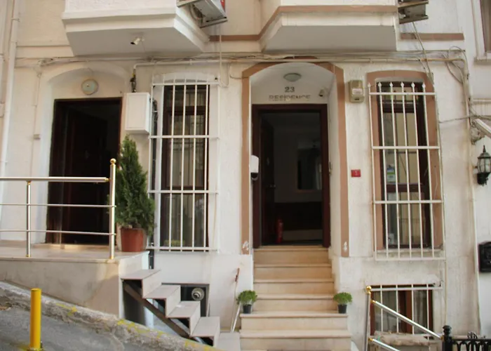 Eagle Taksim Hotel *